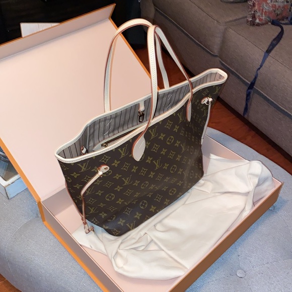 Louis Vuitton Neverfull Mono MM & Wristlet Gift Box with Blue Ribbon NEW - Picture 12 of 16